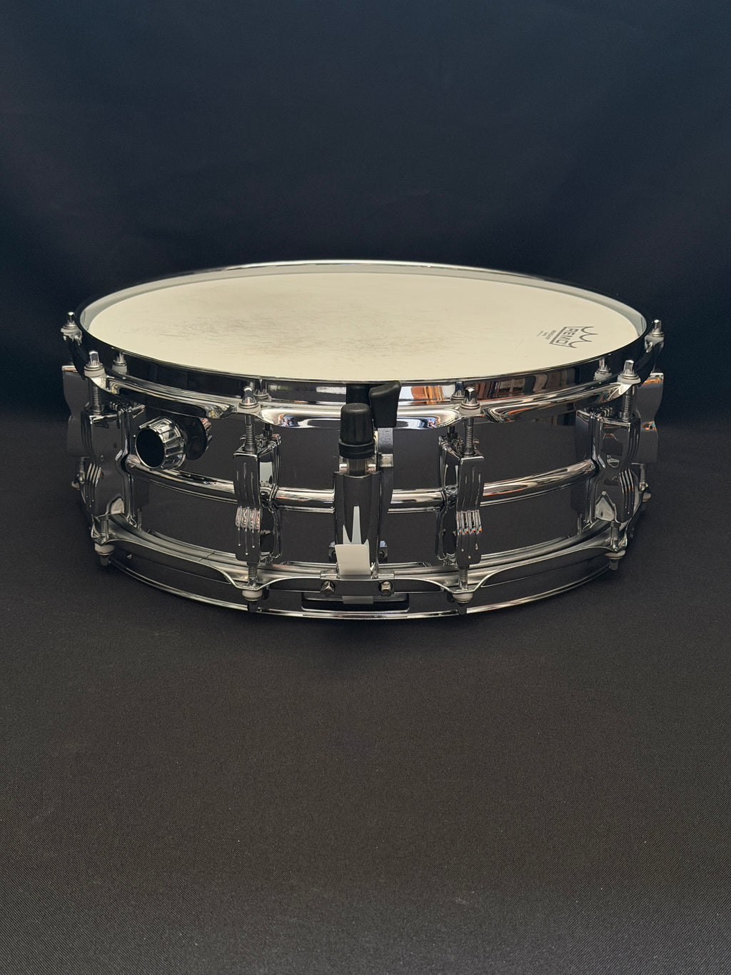 Ludwig LM300 Rocker 14" x 5" metal snare drum from 2000's