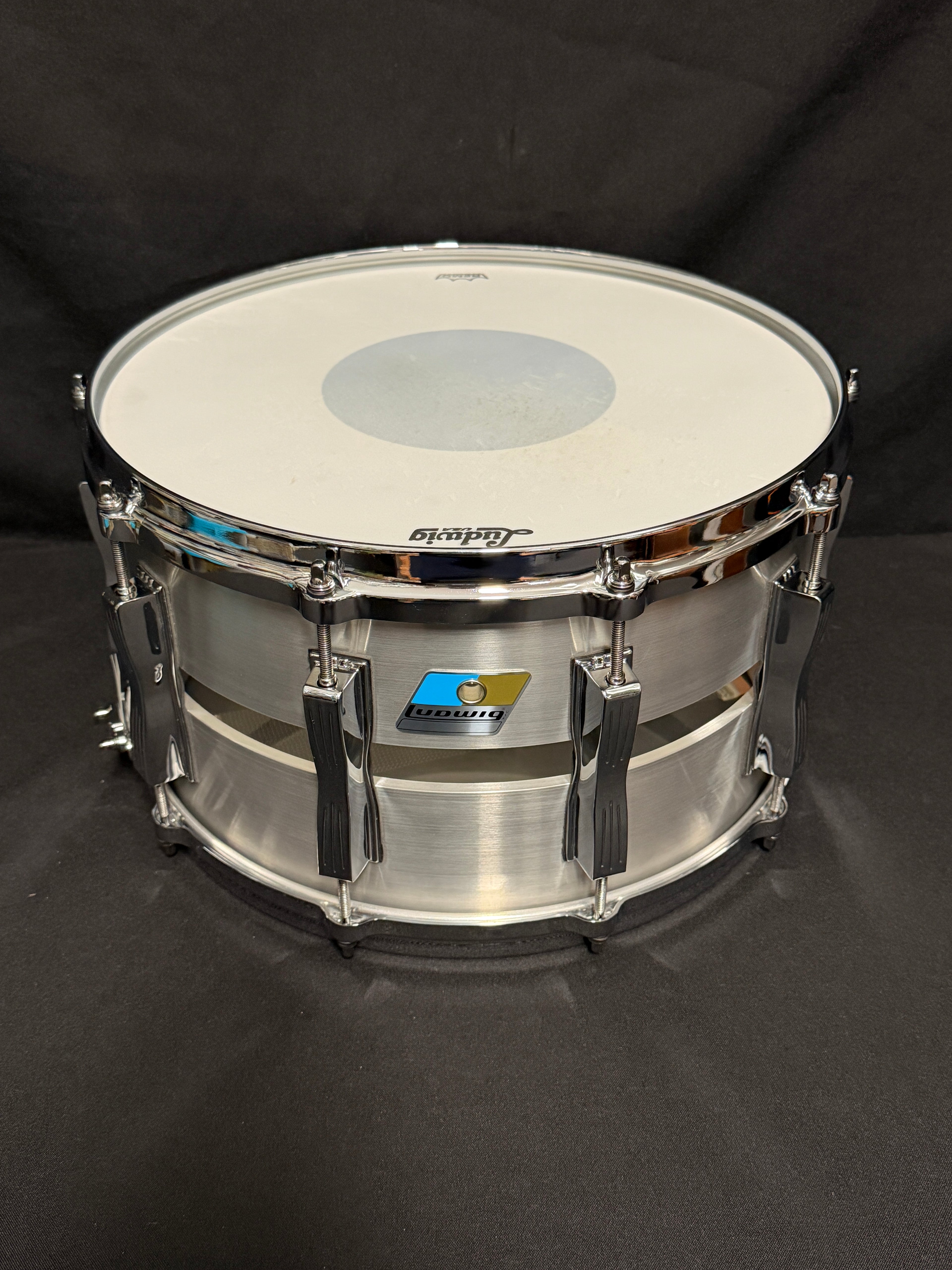Ludwig Slotted Coliseum 14" x 8" Cast Aluminum Snare Drum