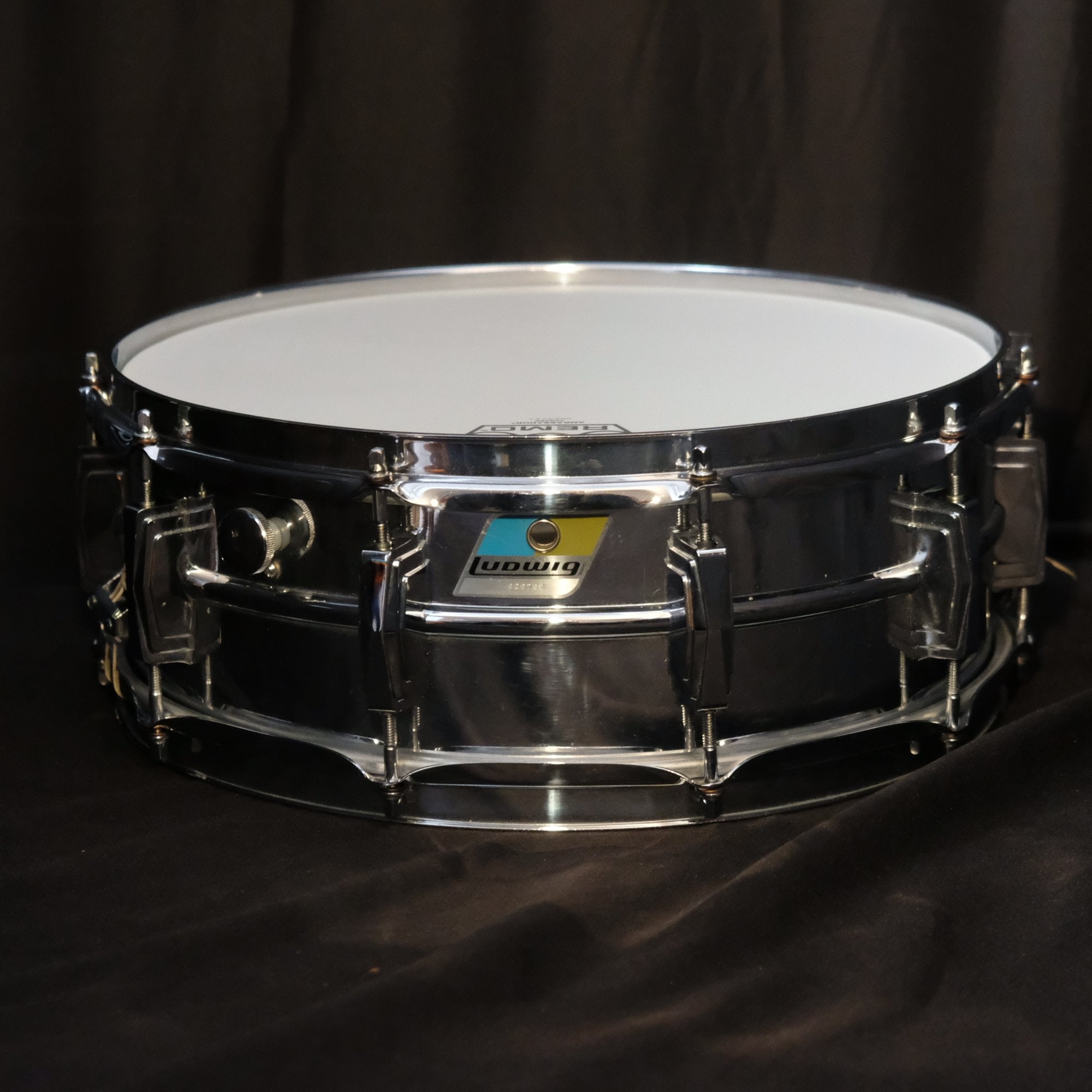 1972 Ludwig LM400 Supraphonic 14" x 5" snare drum