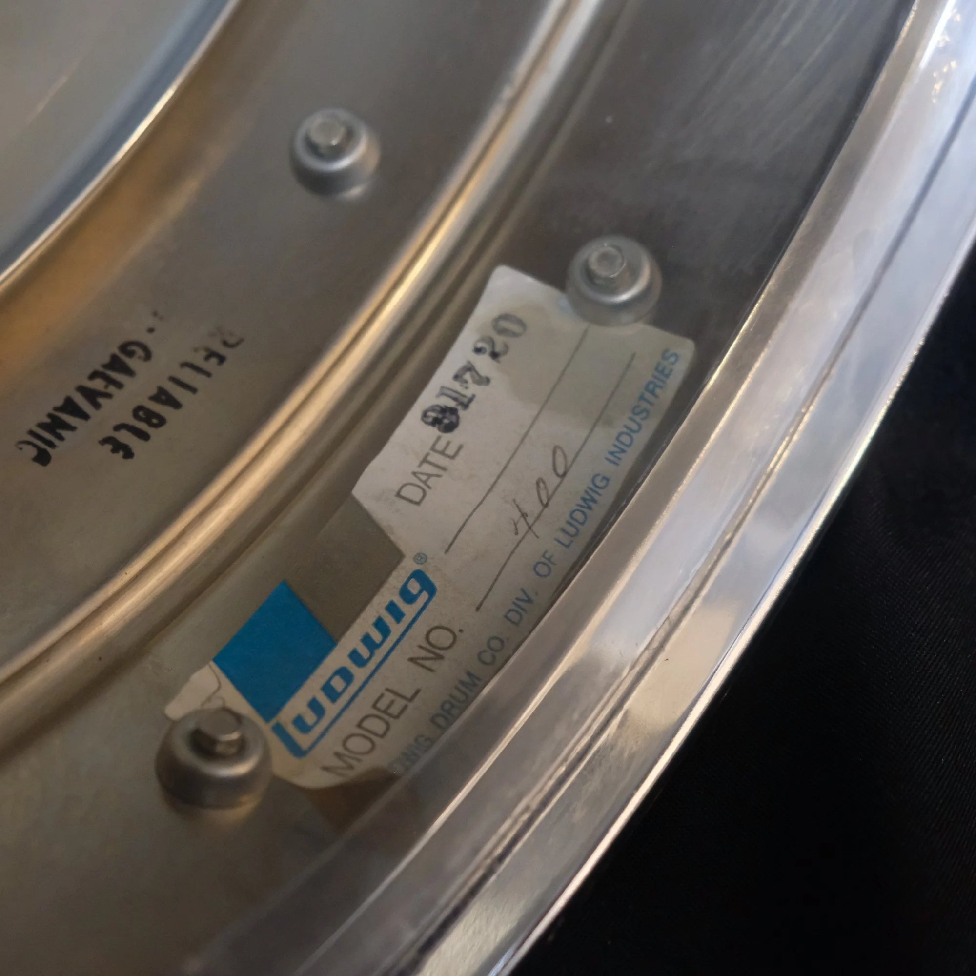 1972 Ludwig LM400 Supraphonic 14" x 5" snare drum