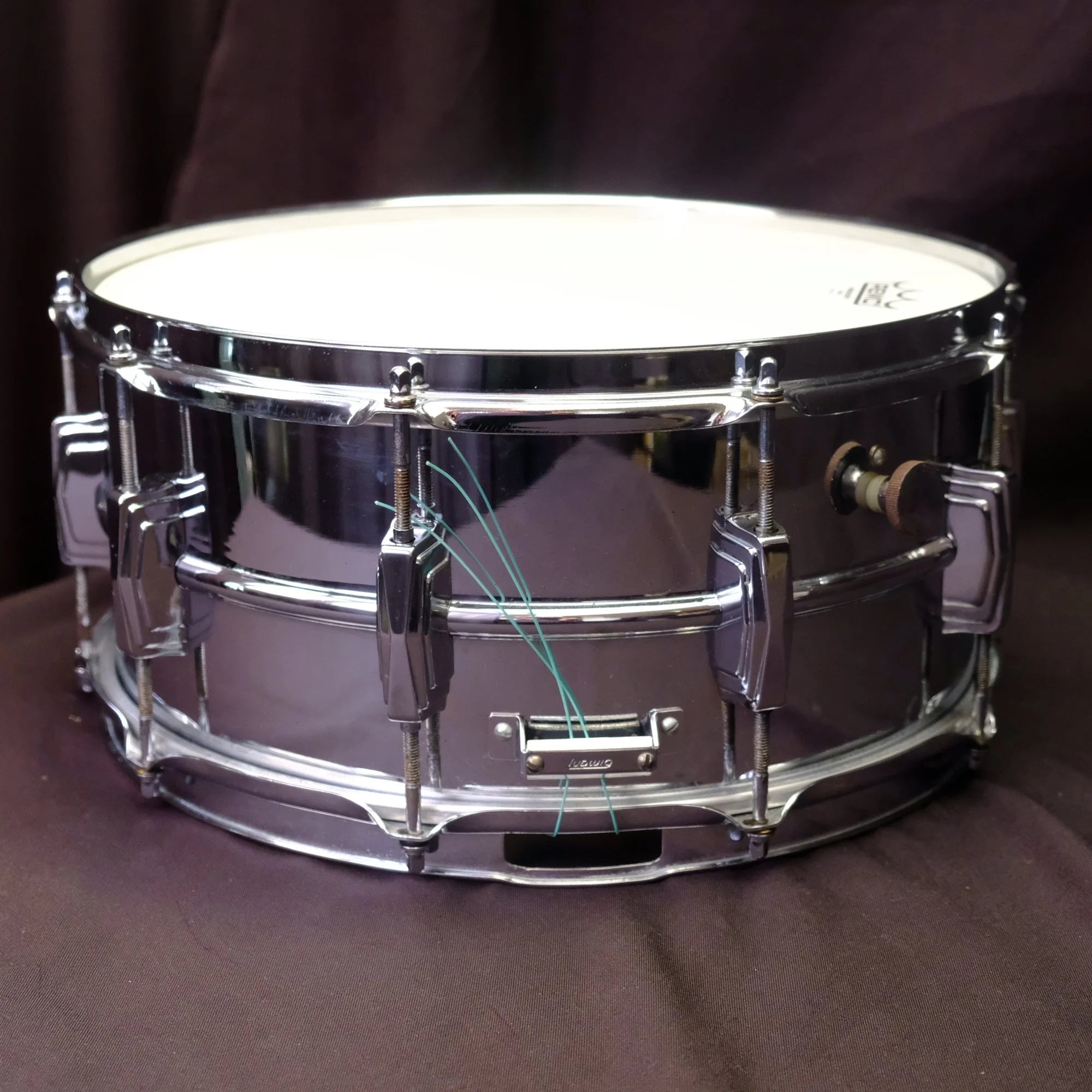 1979 Ludwig LM402 Supraphonic 14" x 6,5" snare drum