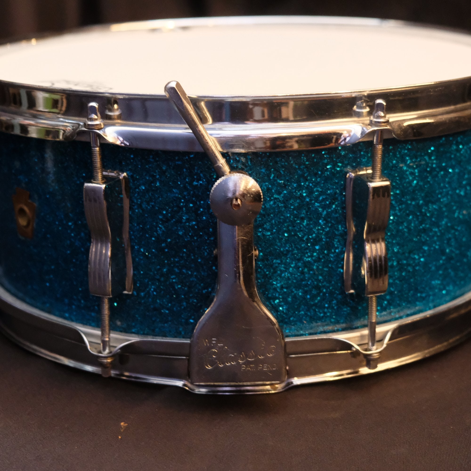 1950's WFL Super Classic 14" x 5,5" Aqua Marine Sparkle snare drum