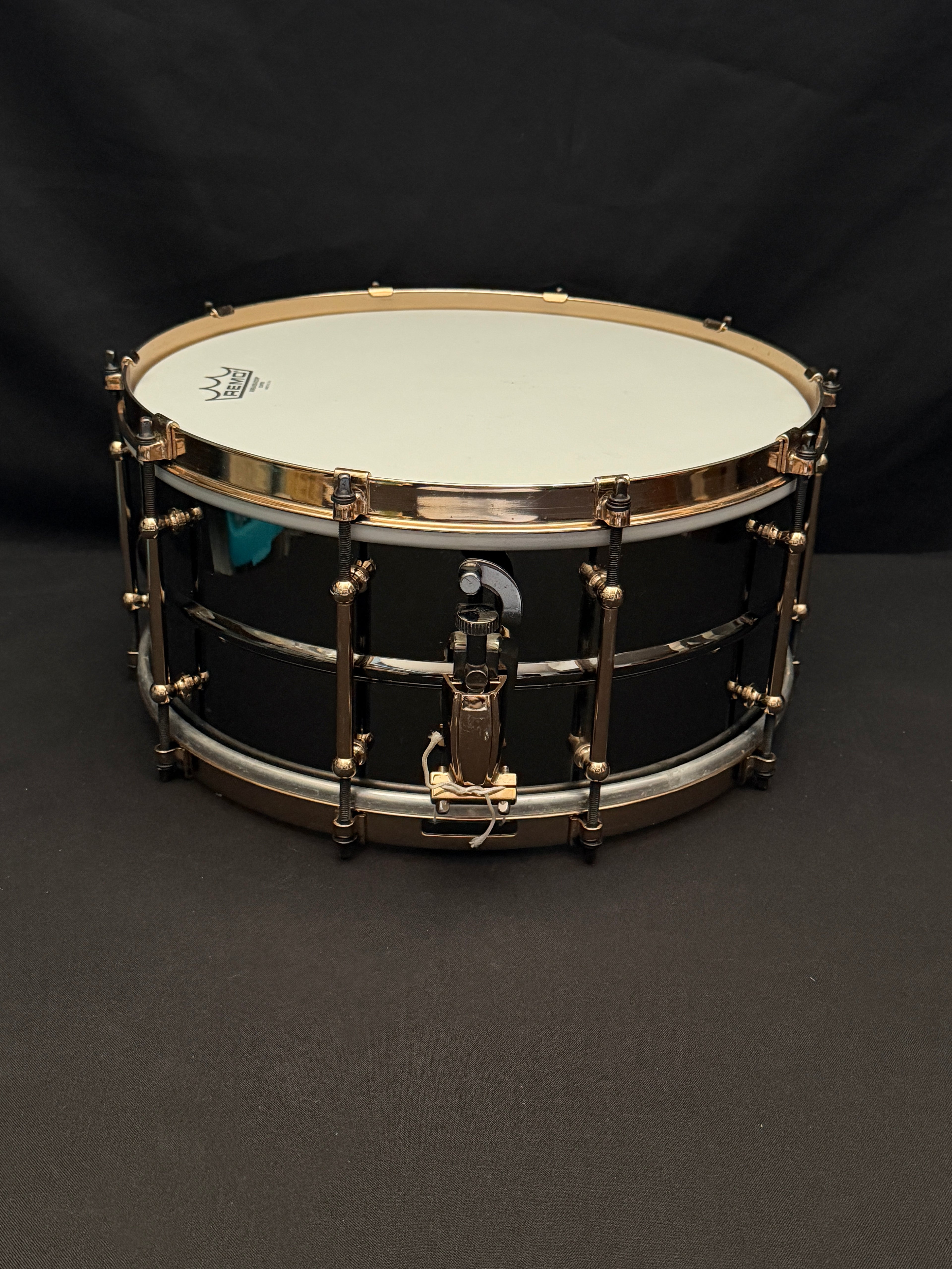 WorldMax BK-6514SFXG 14" x 6,5" Snare Drum Black Dawg Aztec Gold Vintage - Brass Shell