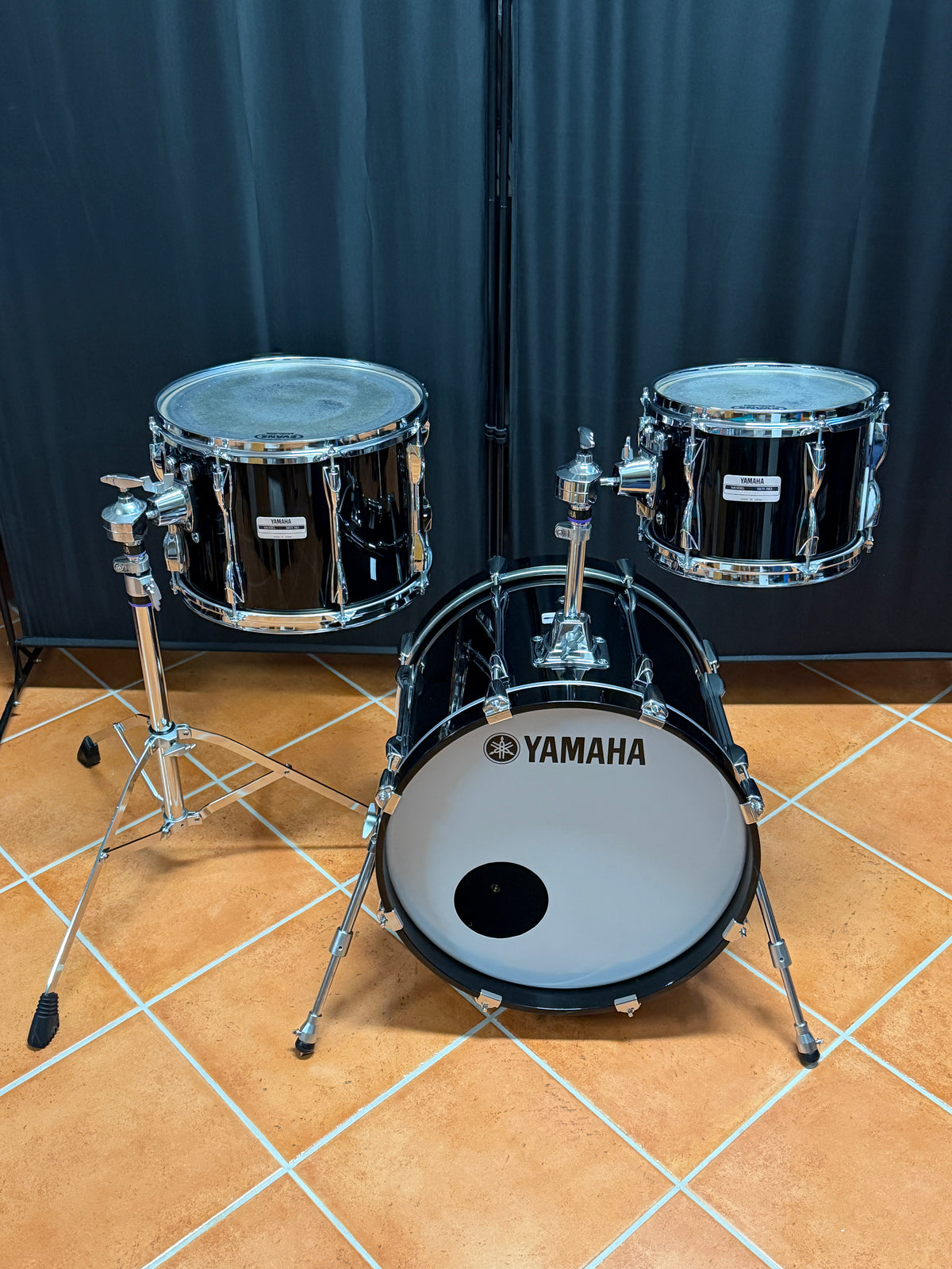 Yamaha Recording Custom 18" - 10" - 14" Solid Black from 2013 made in Japan