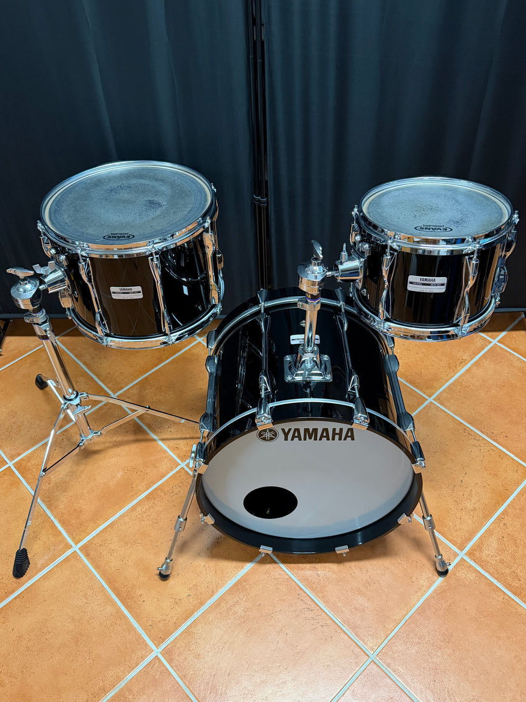 Yamaha Recording Custom 18" - 10" - 14" Solid Black from 2013 made in Japan