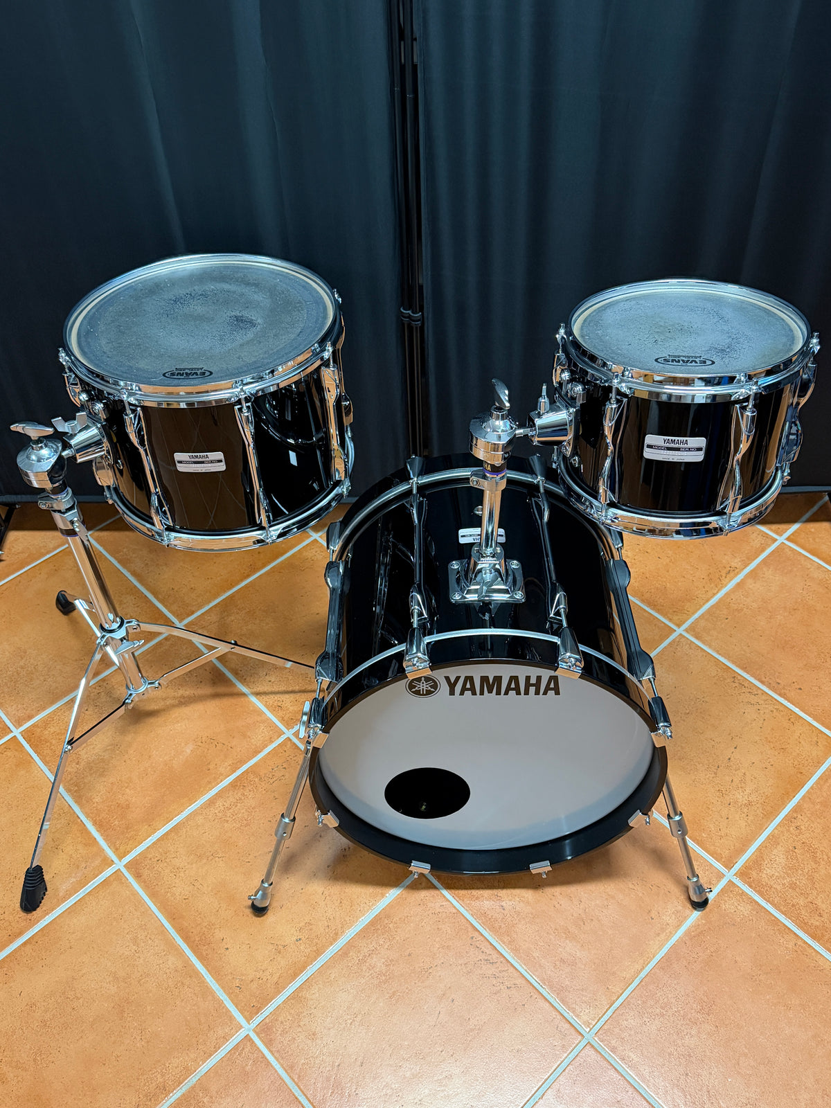 Yamaha Recording Custom 18" - 10" - 14" Solid Black from 2013 made in Japan